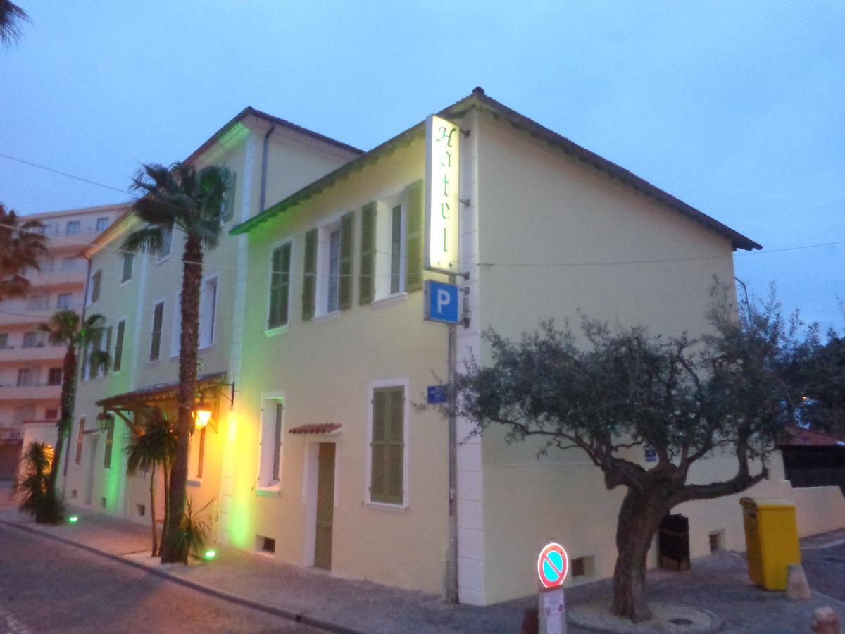 L'Ilot Fleuri Hotell Le Lavandou Exteriör bild